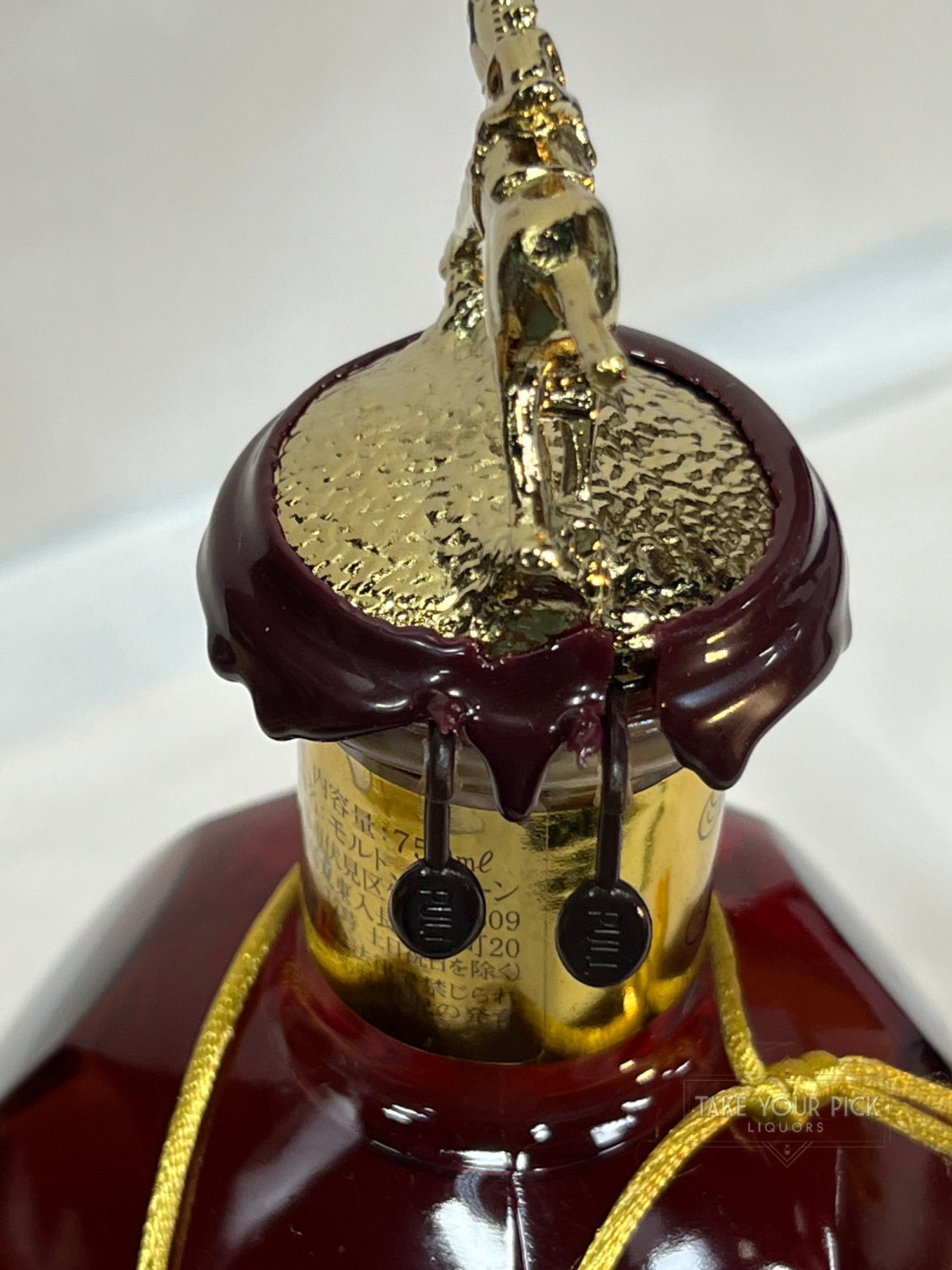 Blanton’s Takara Gold 750ml Damaged Wax