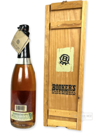 Booker's Black wax 1982 - 124.2 Proof - Bottle Back