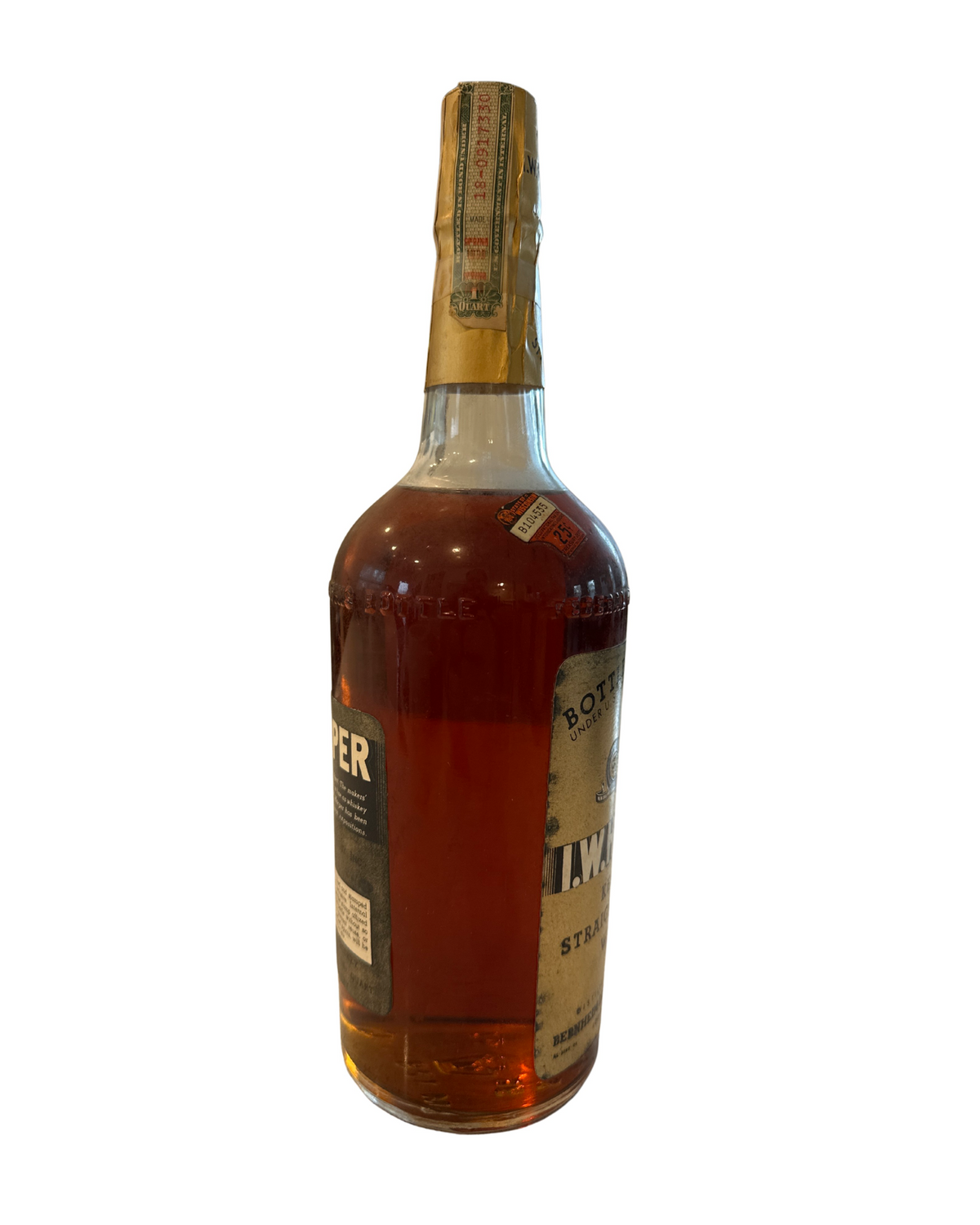 1943 Bernheim Distilling I.W. Harper Kentucky Straight Bourbon Whiskey 100 Proof 1.0 Quart 100 Proof 1000ml
