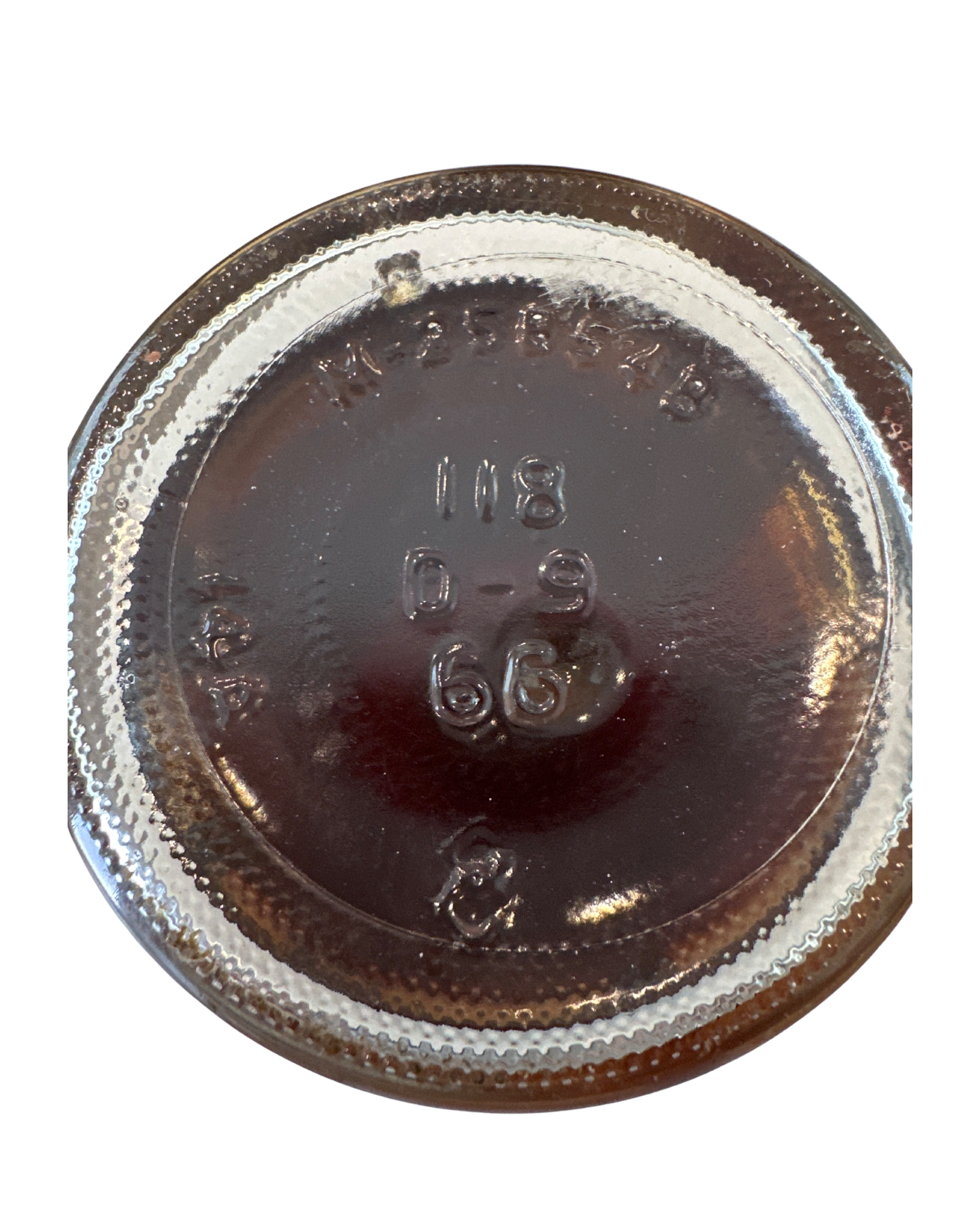 1966 I.W. Harper Distilling Company I.W. Harper Kentucky Straight Bourbon Whiskey 86 Proof 4/5th quart