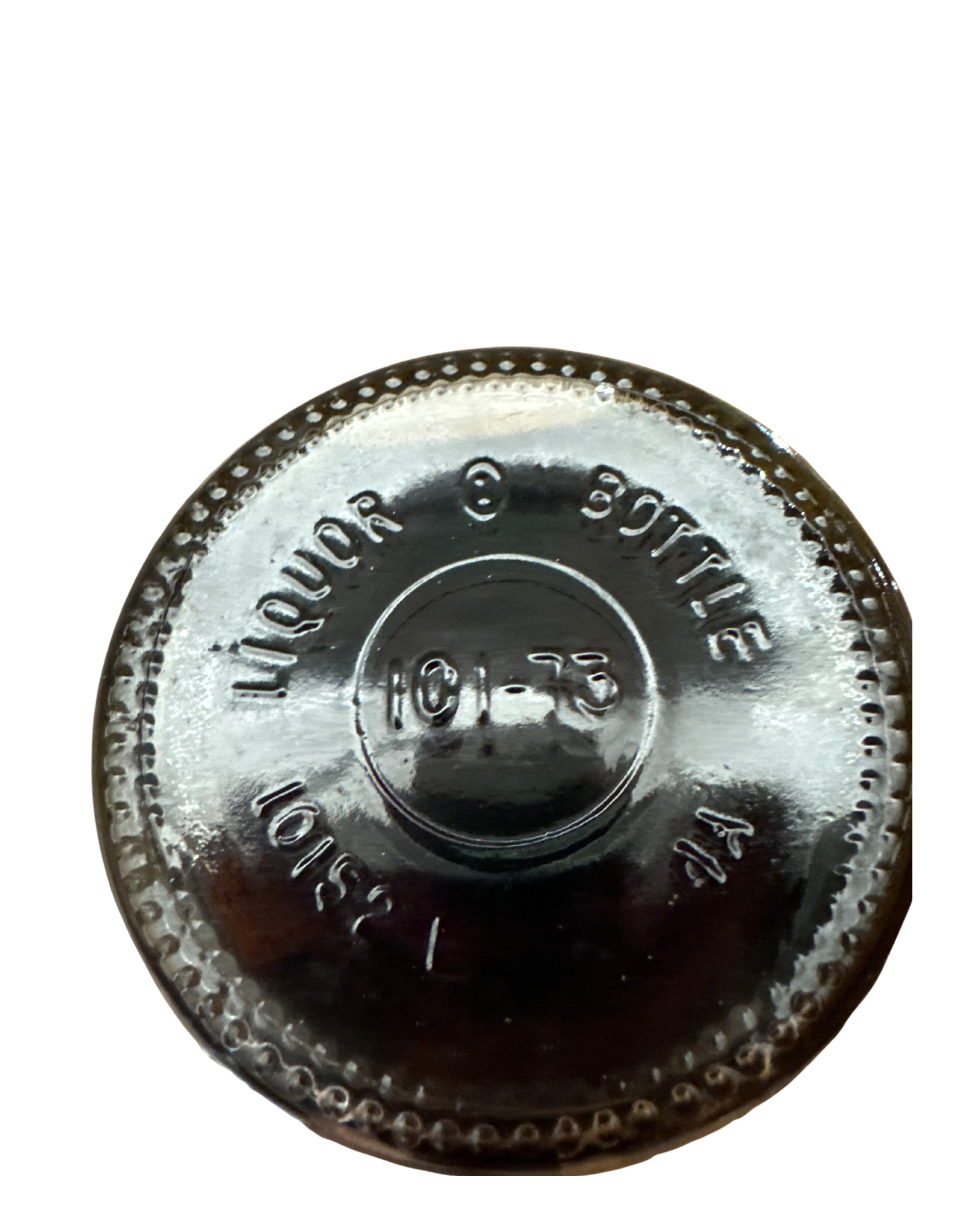 1973 Cyrus Noble Straight Bourbon Whiskey 86 Proof 4/5 Quart 86 Proof 750ml