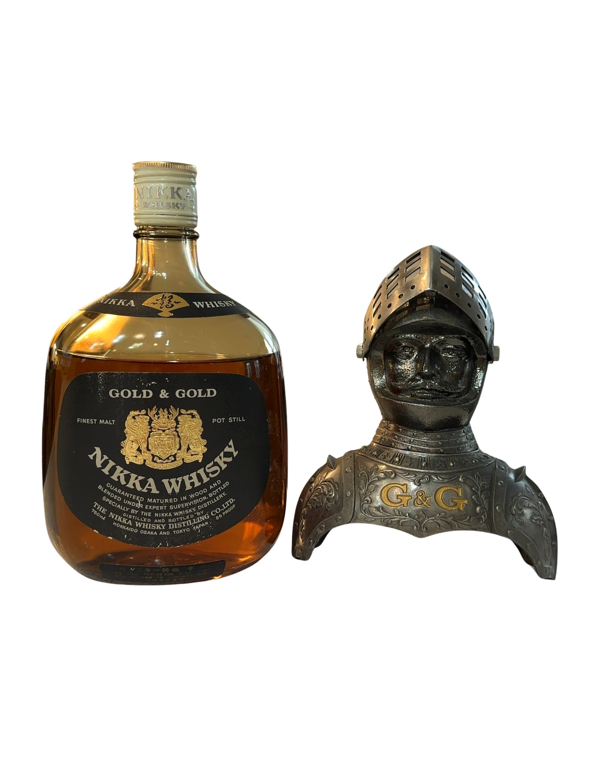 1970’s to 1980’s Nikka Gold & Gold Knight of the King 86 Proof 86 Proof 757ml