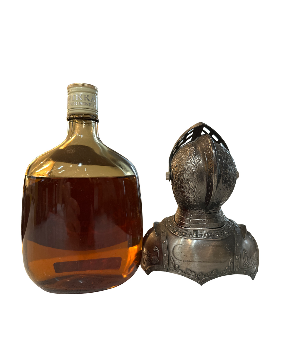 1970’s to 1980’s Nikka Gold & Gold Knight of the King 86 Proof 86 Proof 757ml